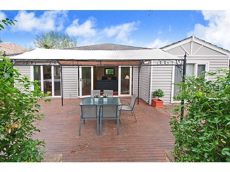 2 Meryl Street, Doncaster East VIC 3109