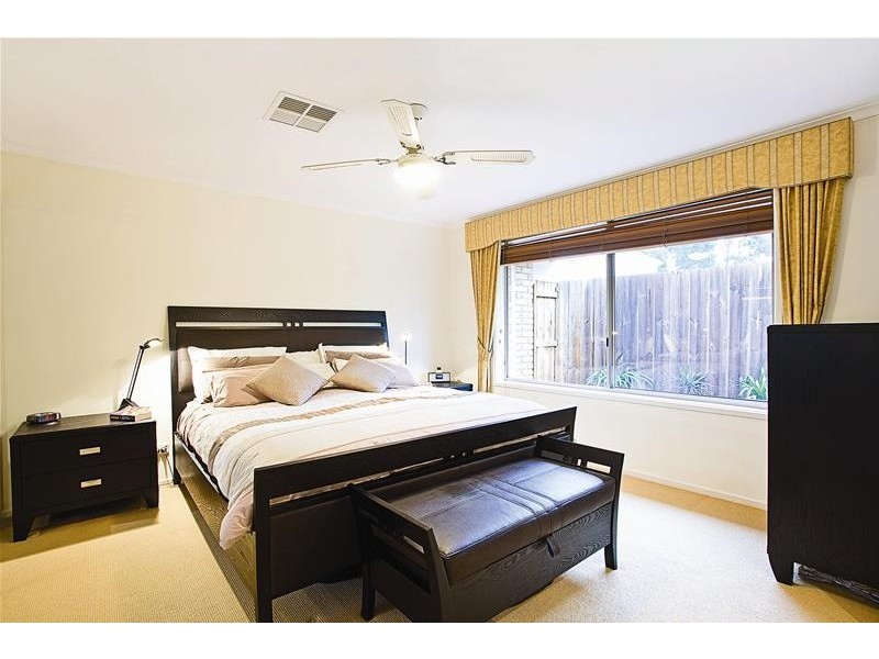 2 Huron Close, Rowville VIC 3178