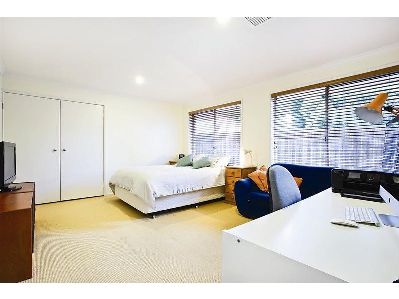 2 Huron Close, Rowville VIC 3178