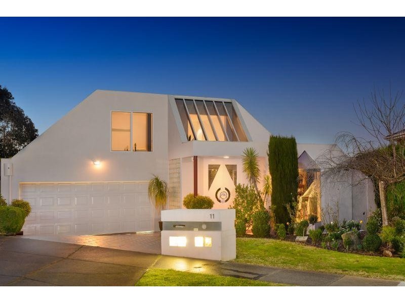 11 Renee Close, Mulgrave VIC 3170