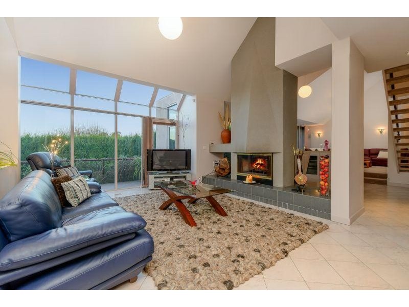 11 Renee Close, Mulgrave VIC 3170