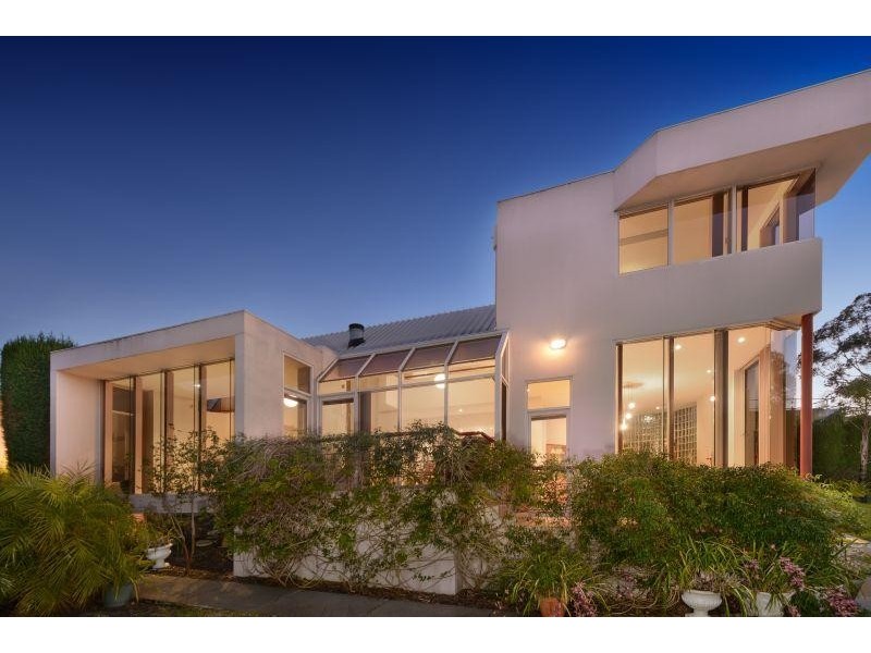 11 Renee Close, Mulgrave VIC 3170