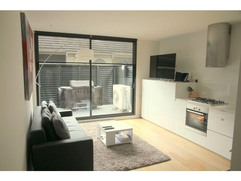 102/26-28 Broadway, Elwood VIC 3184