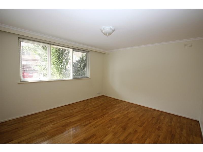 9/13 Lansdowne Road, St Kilda East VIC 3183