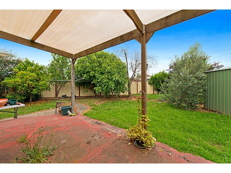 6 The Mews, Sunshine West VIC 3020