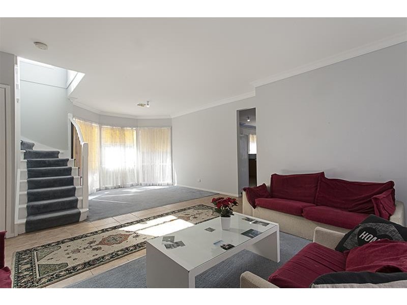 13 Daylesford  Terrace, Caroline Springs VIC 3023