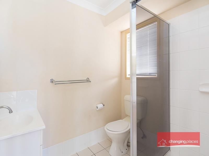 10 Starshine Street, Meadowbrook QLD 4131