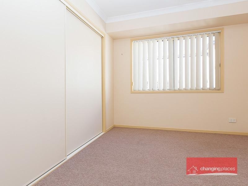 10 Starshine Street, Meadowbrook QLD 4131