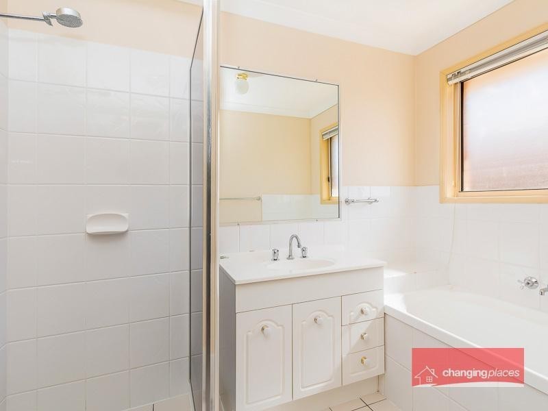 10 Starshine Street, Meadowbrook QLD 4131