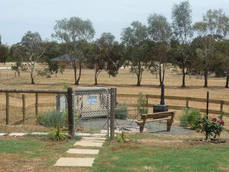 100 Blacker Road, Willyaroo SA 5255