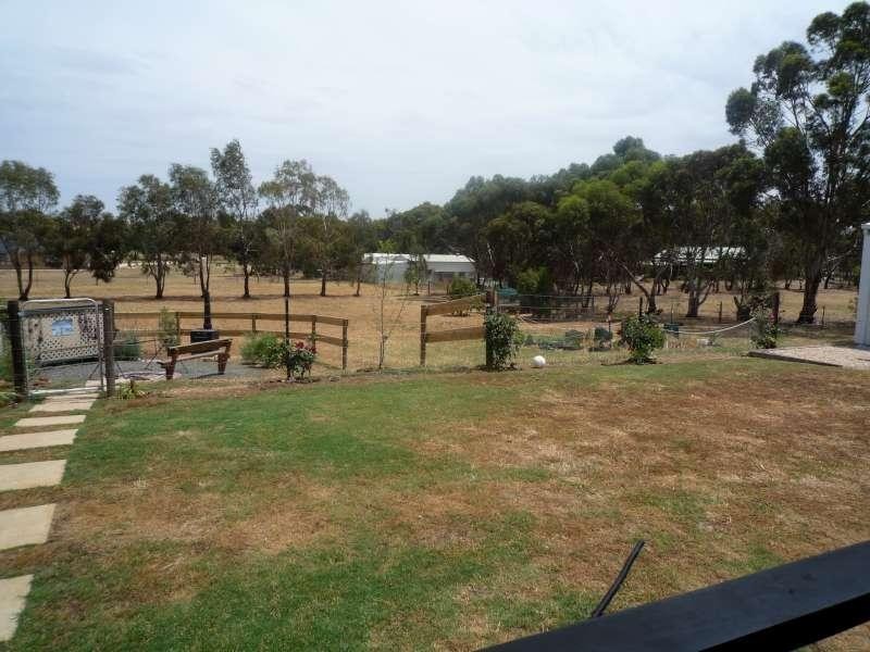 100 Blacker Road, Willyaroo SA 5255