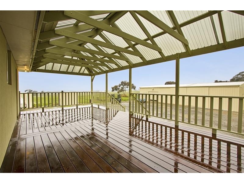 119 Millett Road, Gisborne South VIC 3437