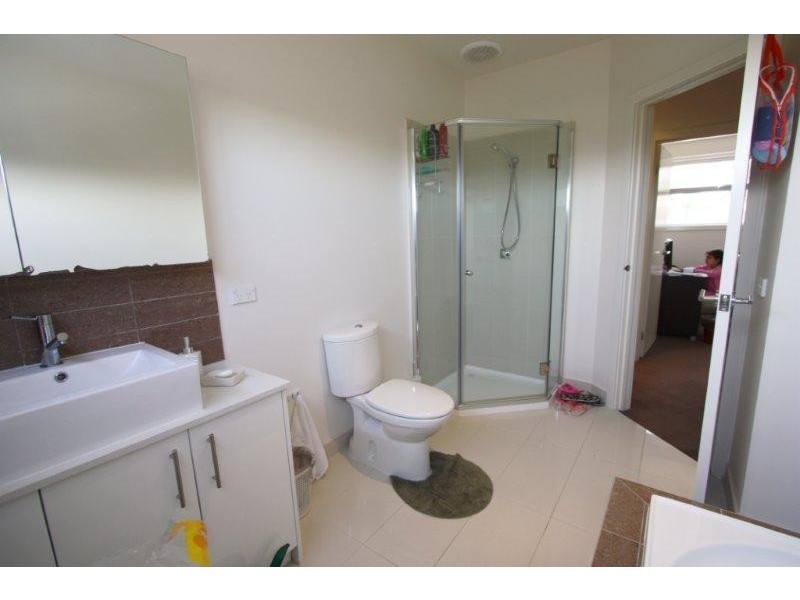 39a Crawford Road, Oakleigh East VIC 3166