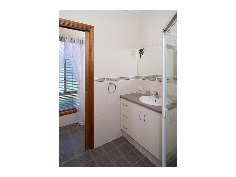 55 Parker Avenue, Strathalbyn SA 5255