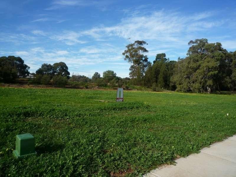 215 Catt Drive, Strathalbyn SA 5255