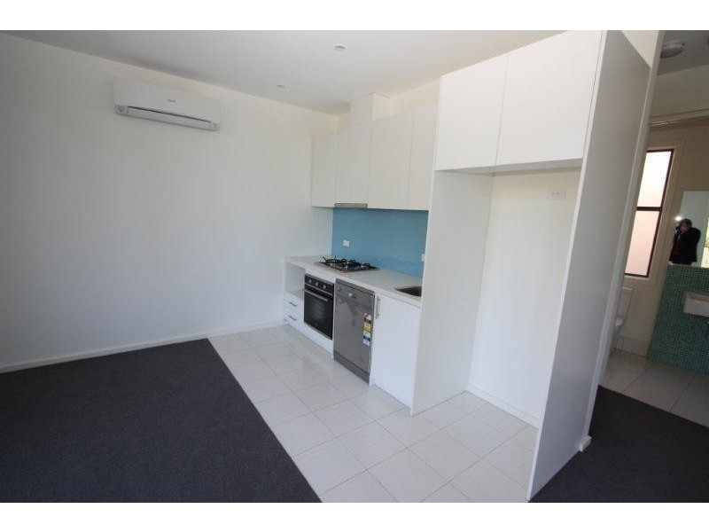 29/1650 Dandenong Road, Oakleigh East VIC 3166