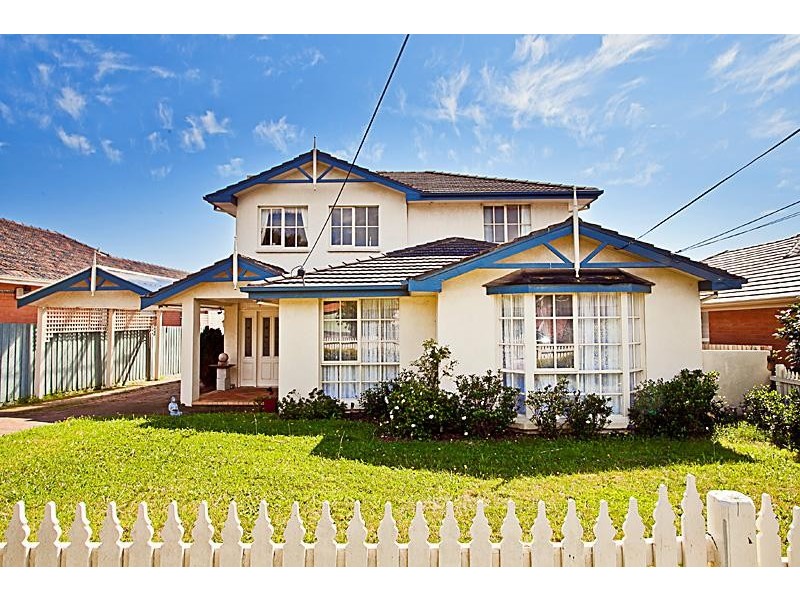 13 Bellevue Avenue, Burwood East VIC 3151