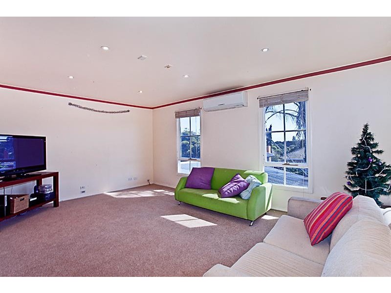 13 Bellevue Avenue, Burwood East VIC 3151