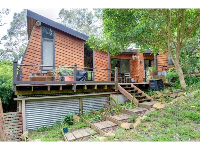 10 Barclay Avenue, Upper Ferntree Gully VIC 3156