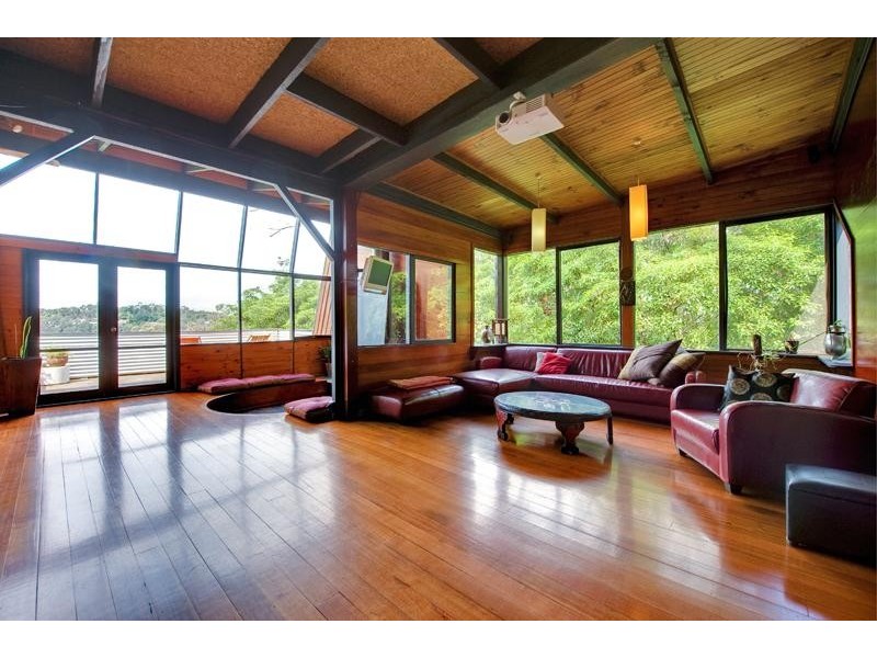 10 Barclay Avenue, Upper Ferntree Gully VIC 3156