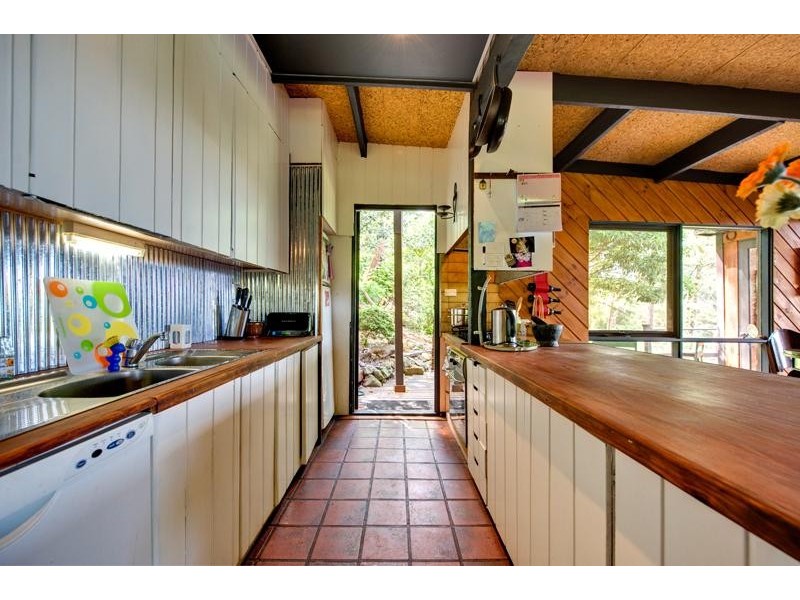 10 Barclay Avenue, Upper Ferntree Gully VIC 3156