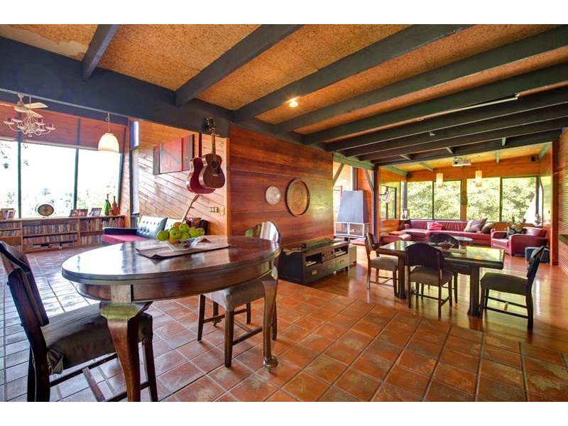 10 Barclay Avenue, Upper Ferntree Gully VIC 3156