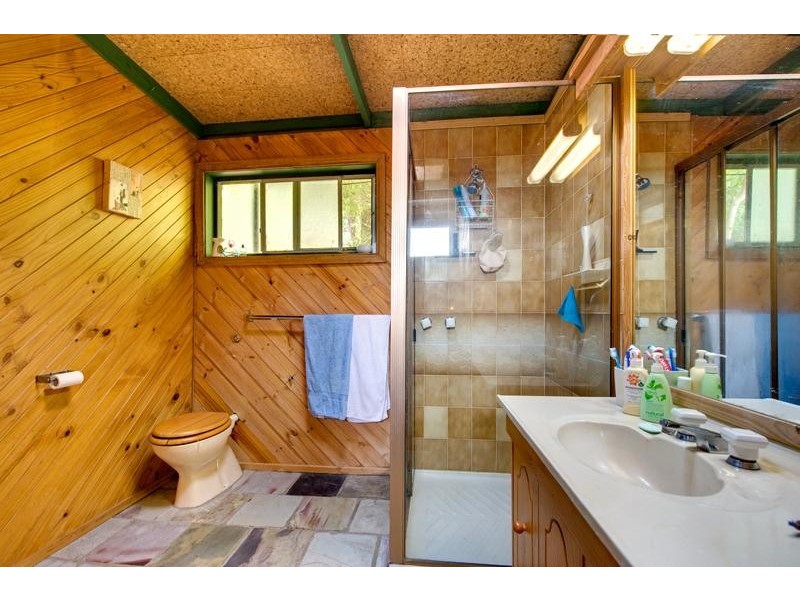 10 Barclay Avenue, Upper Ferntree Gully VIC 3156