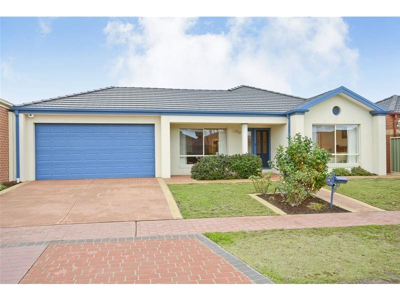 14 Lambeth Court, Point Cook VIC 3030