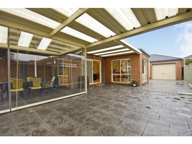 14 Lambeth Court, Point Cook VIC 3030