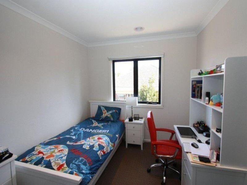 1/104 Bernard Street, Cheltenham VIC 3192