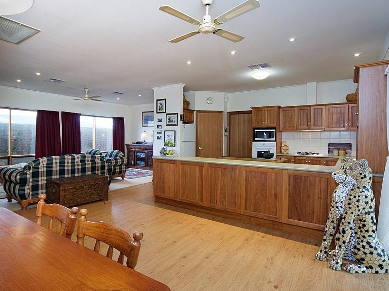 14 Carruthers Court, Strathalbyn SA 5255