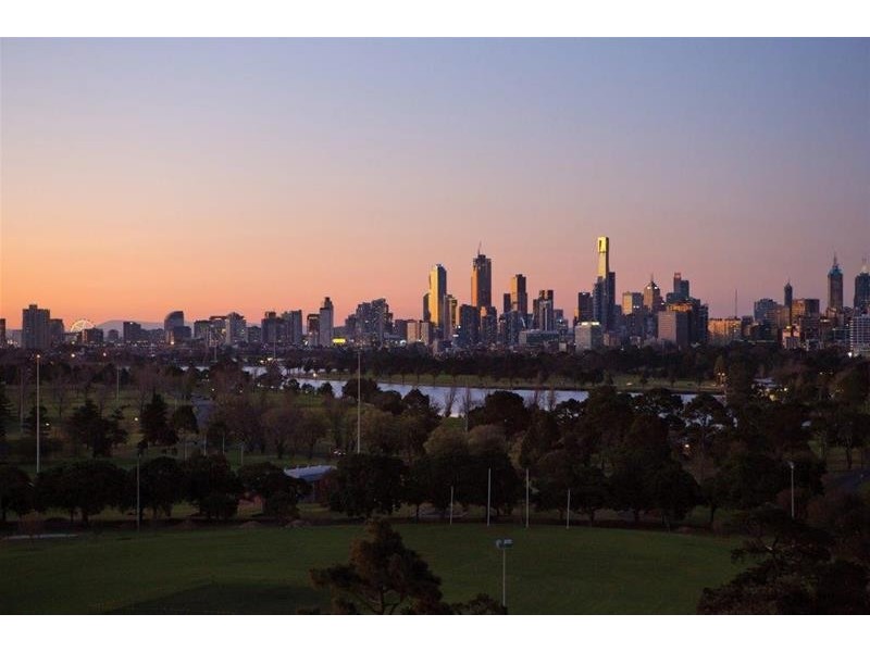 2/157 Fitzroy Street, St Kilda VIC 3182