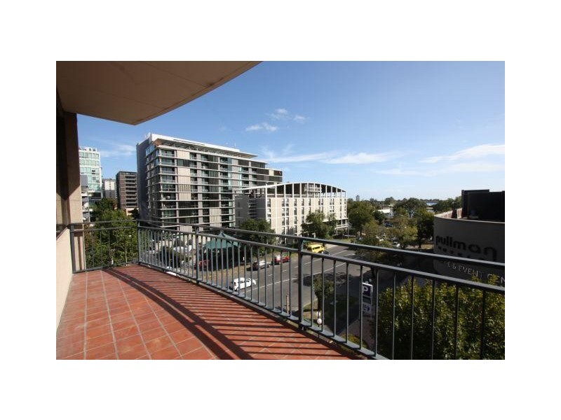 304/598 St Kilda Road, Melbourne VIC 3004