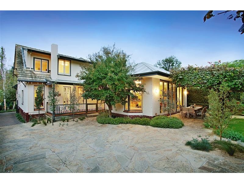 31 Dorrington Avenue, Glen Iris VIC 3146