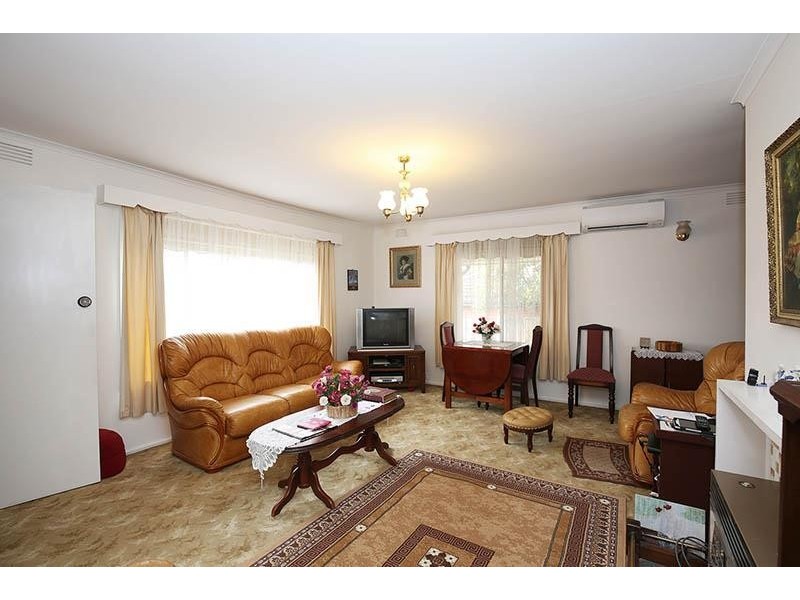 397 Hull Road, Mooroolbark VIC 3138