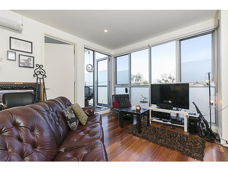 305/7 Brighton Road, St Kilda VIC 3182