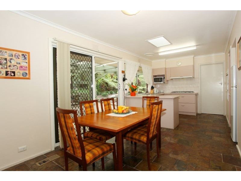 13 Claremont Avenue, The Basin VIC 3154