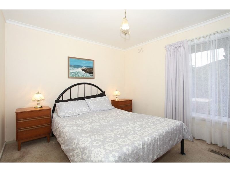 13 Claremont Avenue, The Basin VIC 3154
