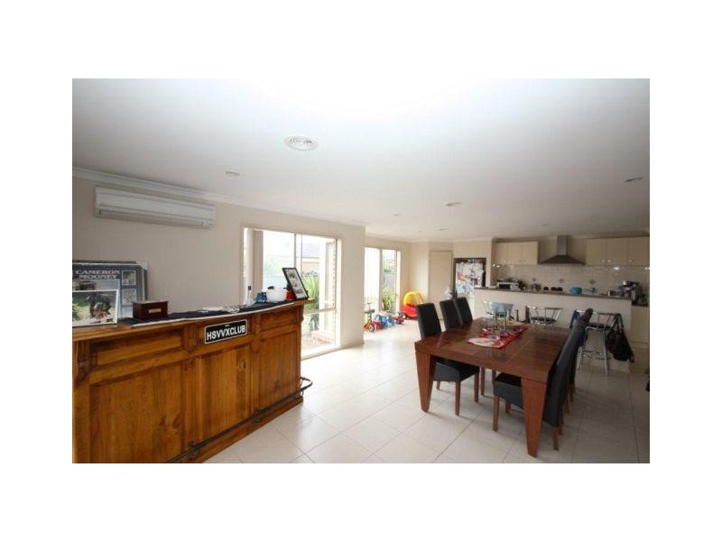 2 Fairbridge Road, Point Cook VIC 3030