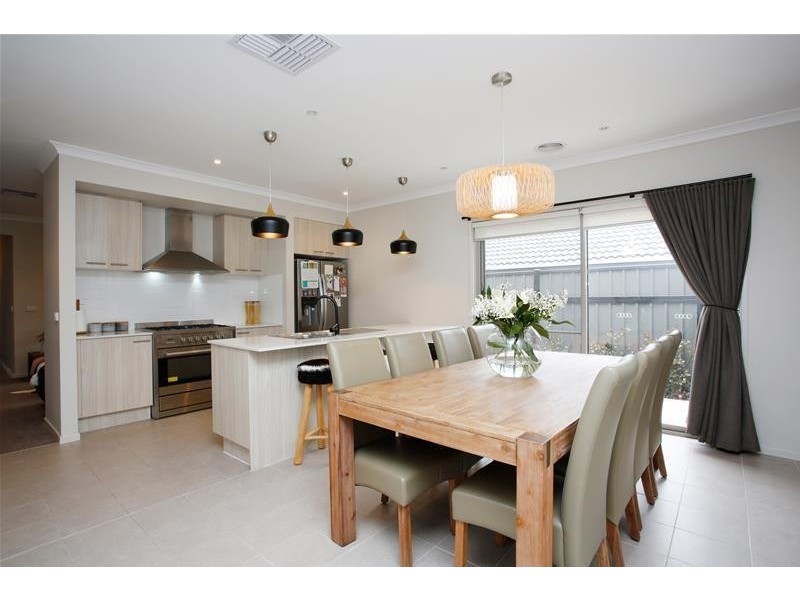 3 Brio  Drive, Craigieburn VIC 3064