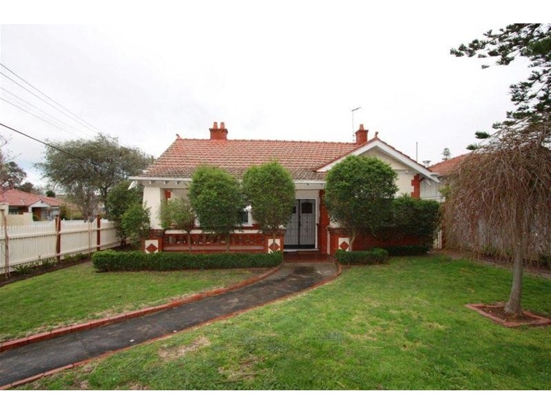 6 Milroy Street, Brighton East VIC 3187