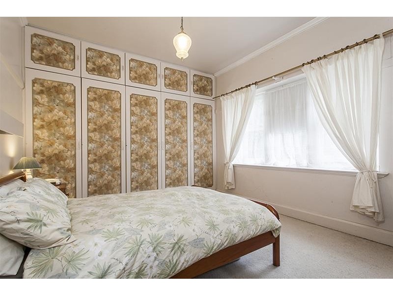 1 Wanawong Crescent, Camberwell VIC 3124