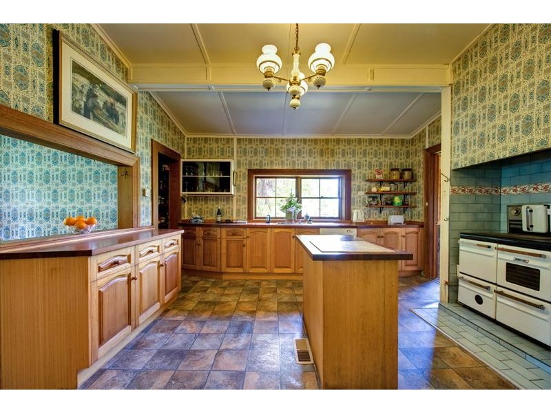 40 Beaconsfield- Emerald  Road, Emerald VIC 3782