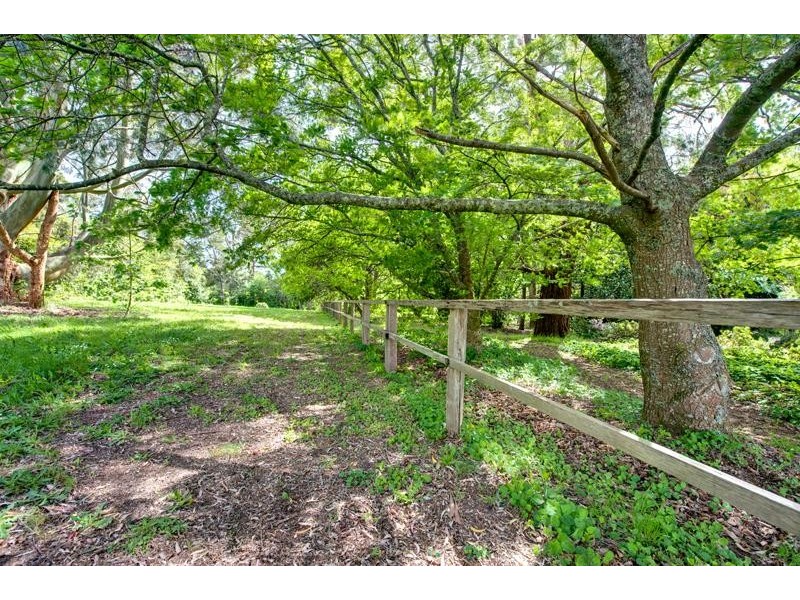 40 Beaconsfield- Emerald  Road, Emerald VIC 3782