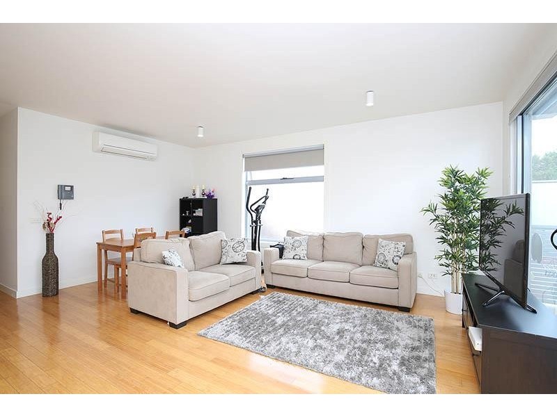 105/135 Lower Dandenong Road, Mentone VIC 3194