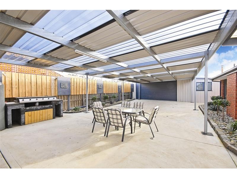 4 Tasman Place, Wyndham Vale VIC 3024