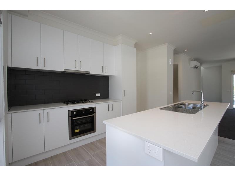 77b Barkly Street, Mornington VIC 3931