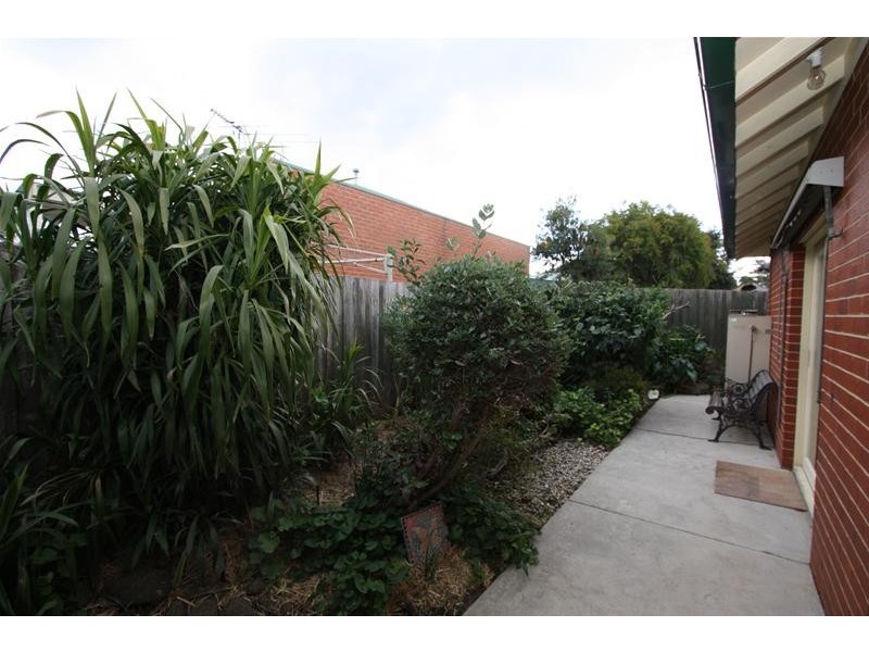 2/14 Hobart Street, Ringwood VIC 3134