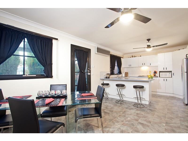 12 Sydenham Street, Seddon VIC 3011