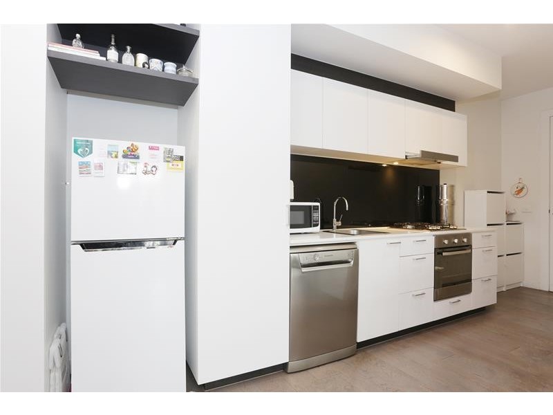 204/402 Dandenong Road, Caulfield North VIC 3161